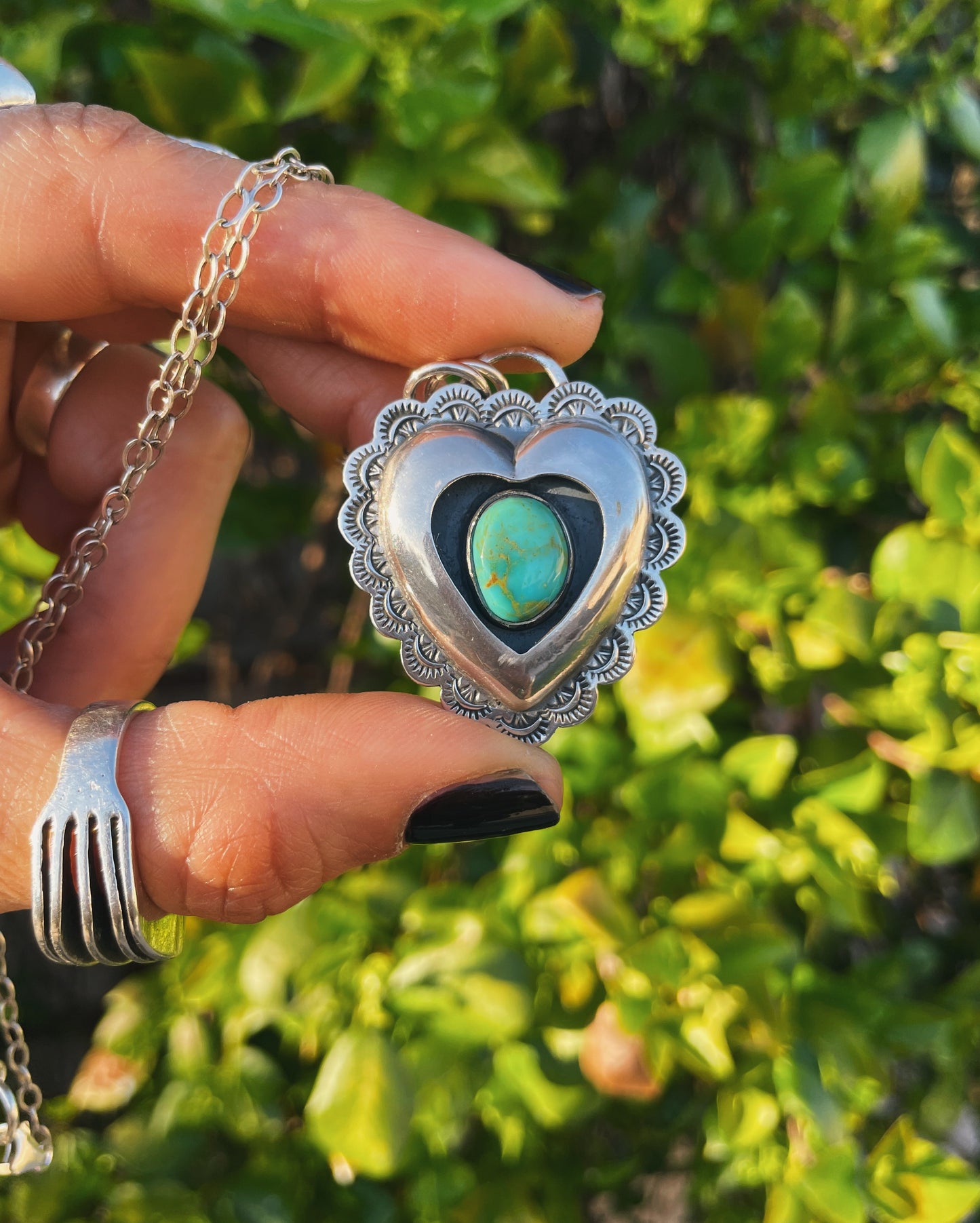 Sterling Silver Heartthrob shadowbox choker