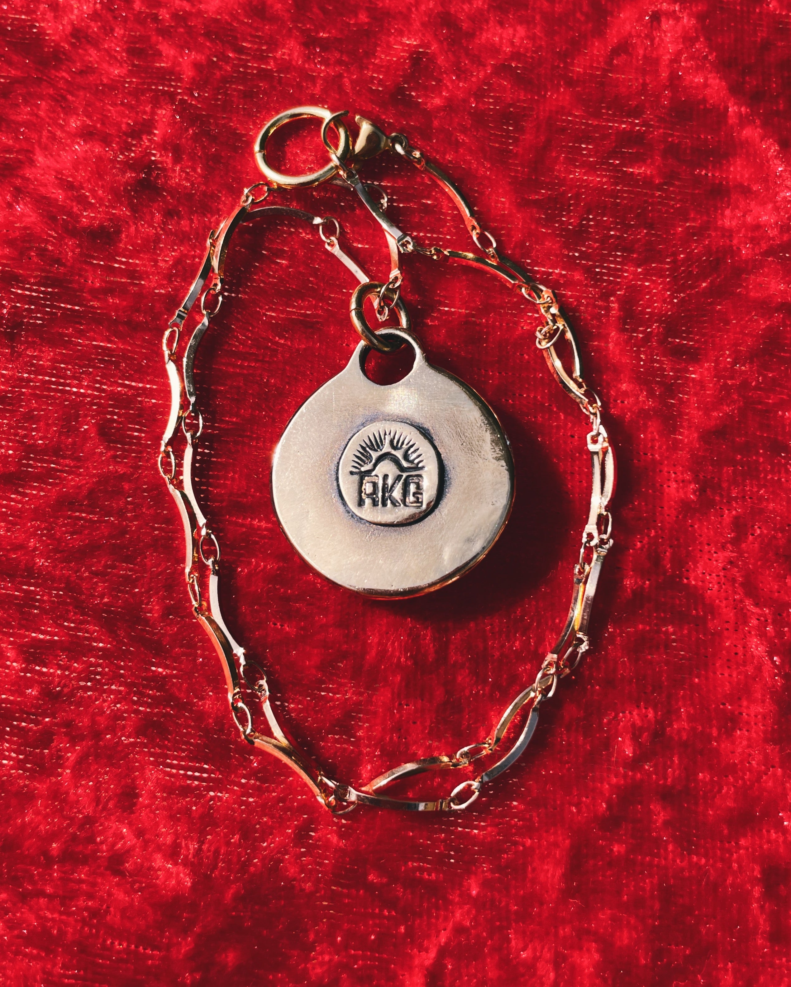 Onyx Brass Man in the Moon necklace – Roadkill Gems