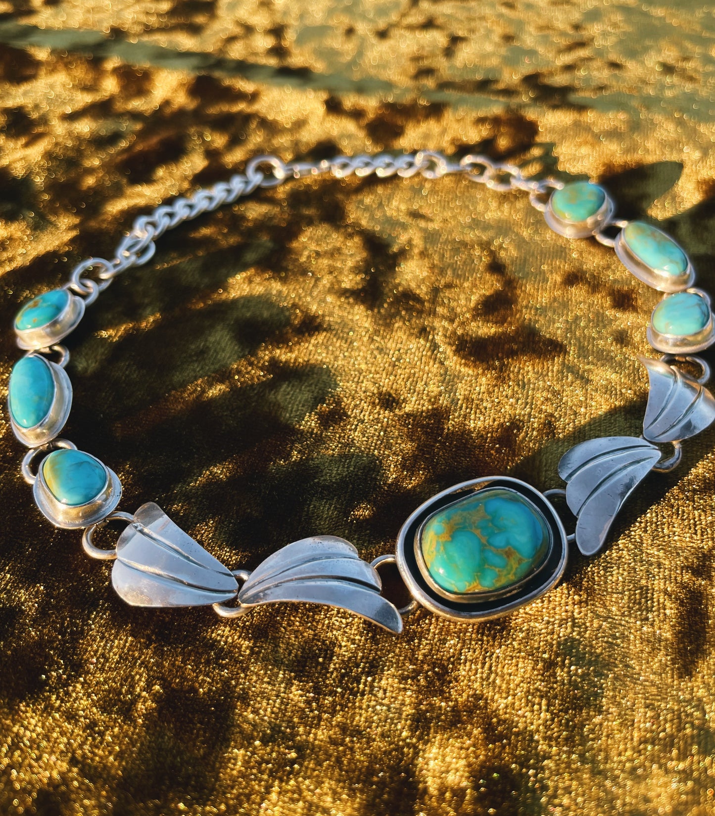 Campitos Turquoise siren choker