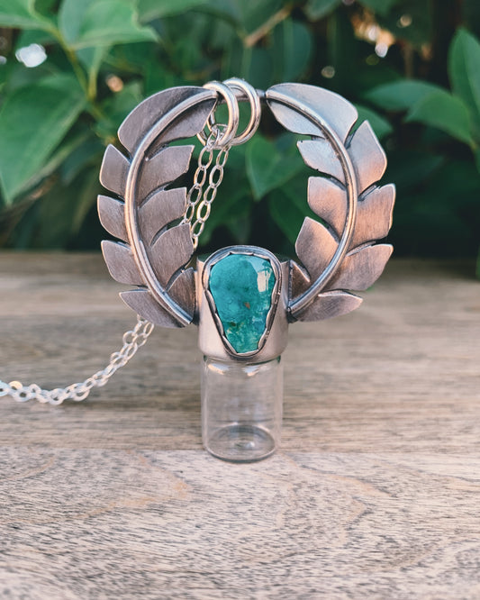 Leafy - Candelaria Turquoise and Sterling Silver Rollerball Necklace