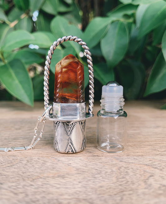 Classic - Amphibole Quartz and Sterling Silver Rollerball Necklace(Stamped)